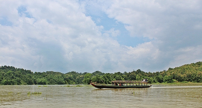 Travel to Bangladesh Kaptai Dam