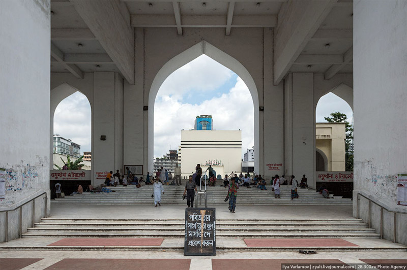 Travel to Bangladesh Baitul Mukarram Mosque