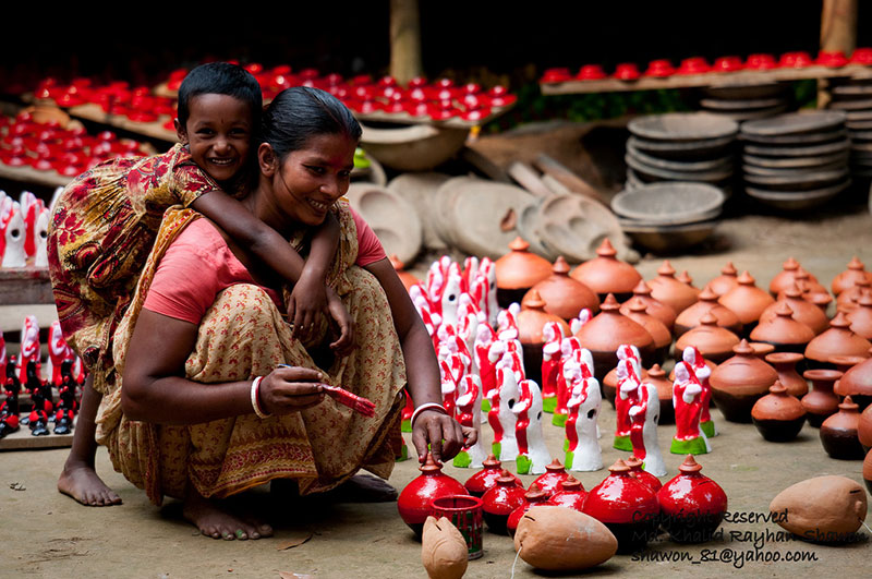 Travel to Bangladesh Pottery