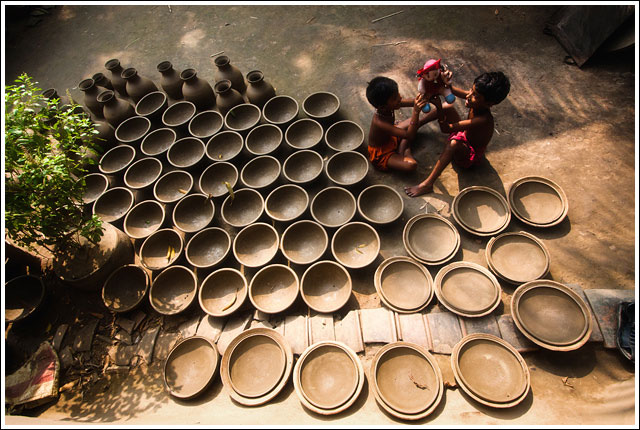 Travel to Bangladesh Pottery