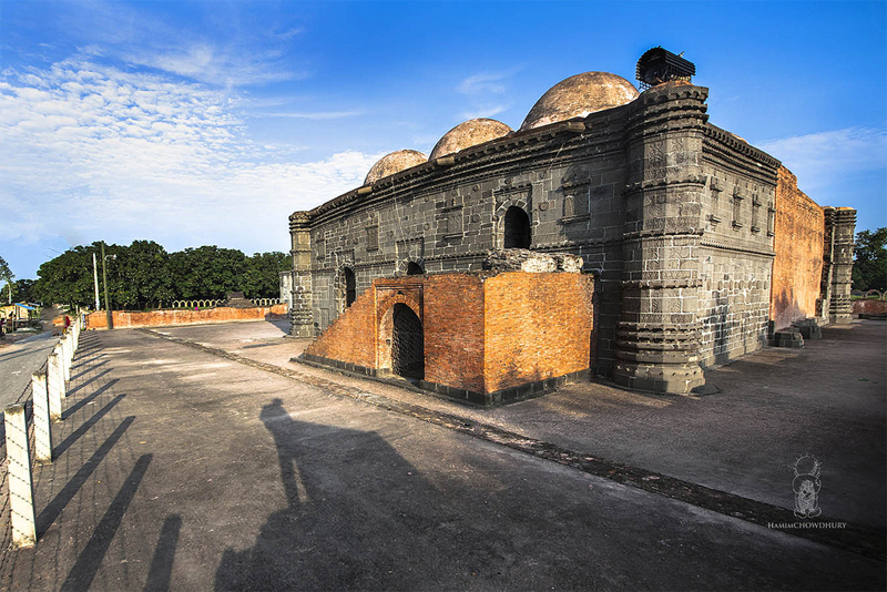 Travel to Bangladesh Choto Sona Mosque