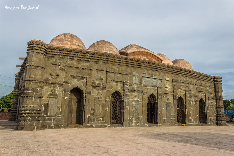 Travel to Bangladesh Choto Sona Mosque